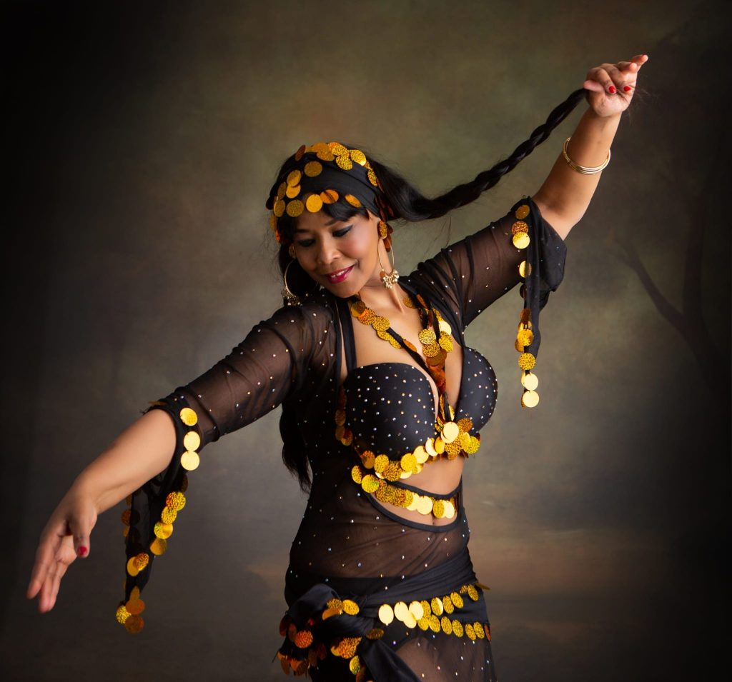 Danza pelo trenza vestido negro